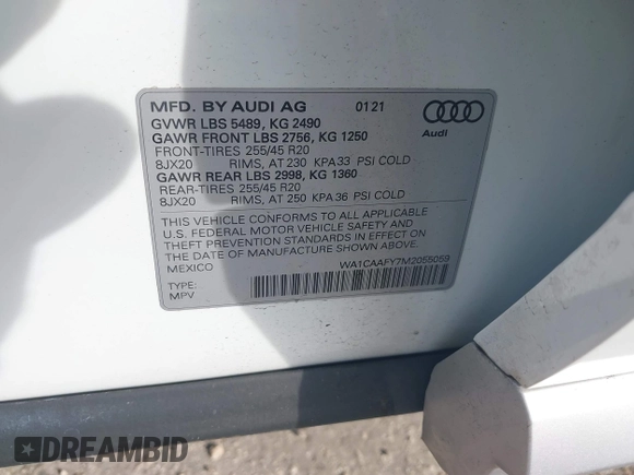 2021 Audi Q5 Prestige with VIN WA1CAAFY7M2055059, listed as a IAAI auction lot 41208519 with 31,806 mi miles. Bid and sale history available at carsss.com. Image 9.