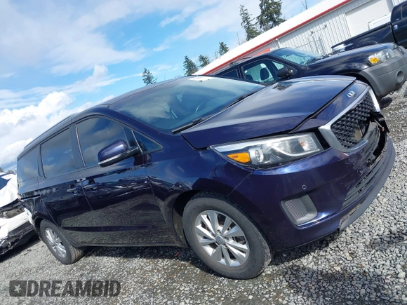 2018 Kia Sedona LX with VIN KNDMB5C14J6388894, listed as a IAAI auction lot 41808847 with 82,468 mi miles. Bid and sale history available at carsss.com. Image 13.
