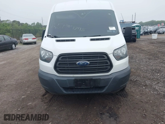 2016 Ford Transit Cargo z VIN 1FTBW2CM3GKA02227, wystawiony jako IAAI lot #42299621 z przebiegiem 145 070 mil mil oraz . Historia ofert i sprzedaży dostępna na DreamBid. Obrazek 11.