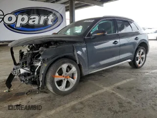 2021 Audi Q5 Premium Plus with VIN WA1BAAFY5M2006907, listed as a Copart auction lot 52547455 with 58,787 mi miles and Salvage Title. Bid and sale history available at carsss.com. Image 1.