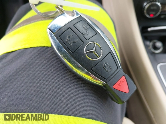 2018 Mercedes-Benz CLA 250 with VIN WDDSJ4EB4JN563585, listed as a IAAI auction lot 41902912 with 146,341 mi miles and . Bid and sale history available at DreamBid. Image 11.