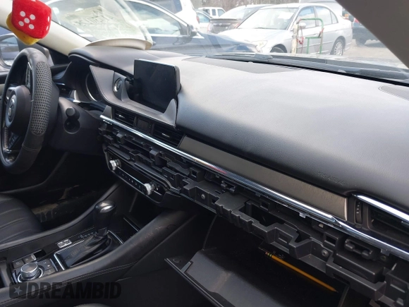 2018 Mazda Mazda6 Touring with VIN JM1GL1VM5J1309174, listed as a IAAI auction lot 41730175 with 107,423 mi miles. Bid and sale history available at carsss.com. Image 5.