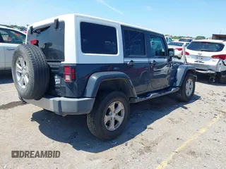 2017 Jeep Wrangler Unlimited Sahara с VIN 1C4BJWEG3HL619667, выставлен на аукционе IAAI как лот 42188812 с пробегом 155 619 миль миль и . История ставок и продаж доступна на DreamBid. Изображение 4.
