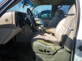 2003 Chevrolet Tahoe Z71 with VIN 1GNEK13T33R178634, listed as a Copart auction lot 45489675 with 283,256 mi miles and Clean Title. Bid and sale history available at carsss.com. Image 7.