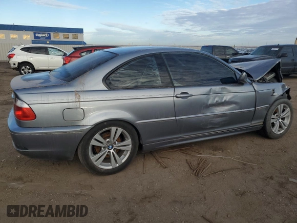 2005 BMW 3 Series 325Ci z VIN WBABV13495JT23413, wystawiony jako Copart lot #50524335 z przebiegiem 150 999 mil mil oraz Szkoda całkowita • Salvage title. Historia ofert i sprzedaży dostępna na DreamBid. Obrazek 3.