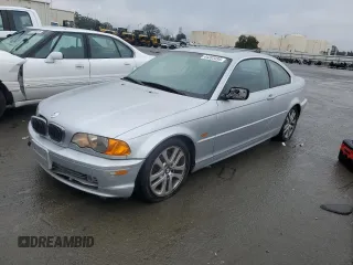 2001 BMW 3 Series 330Ci z VIN WBABN53431JU34993, wystawiony jako Copart lot #44283495 z przebiegiem 114 599 mil mil oraz Szkoda całkowita • Salvage title. Historia ofert i sprzedaży dostępna na DreamBid. Obrazek 1.