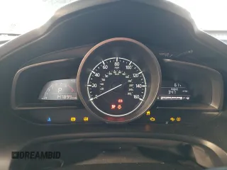 2018 Mazda 3 Touring z VIN 3MZBN1L30JM195471, wystawiony jako Copart lot #57497115 z przebiegiem 147 899 mil mil oraz Szkoda całkowita • Salvage title. Historia ofert i sprzedaży dostępna na DreamBid. Obrazek 9.