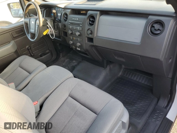 2013 Ford F-150 XL with VIN 1FTMF1CM8DFC21031, listed as a Copart auction lot 83621154 with 83,602 mi miles and Salvage Title. Bid and sale history available at carsss.com. Image 8.