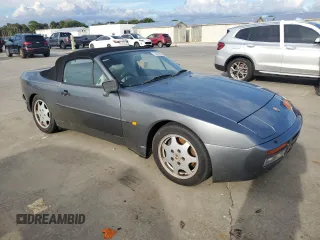 1991 Porsche 944 z VIN WP0ZZZ94ZLN431804, wystawiony jako Copart lot #73870554 z przebiegiem 131 475 mil mil oraz Szkoda całkowita • Salvage title. Historia ofert i sprzedaży dostępna na DreamBid. Obrazek 4.
