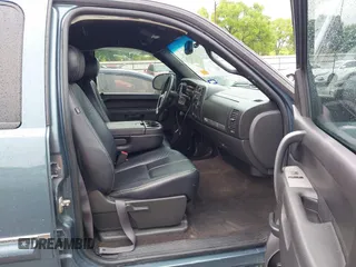 2011 Chevrolet Silverado 1500 LT with VIN 3GCPCSE08BG208197, listed as a IAAI auction lot 41865262 with 144,512 mi miles and . Bid and sale history available at DreamBid. Image 5.