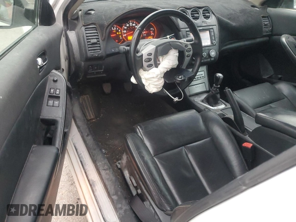 2009 Nissan Altima 3.5 SE with VIN 1N4BL24E29C105528, listed as a Copart auction lot 84182064 with 138,024 mi miles and Salvage Title. Bid and sale history available at carsss.com. Image 8.