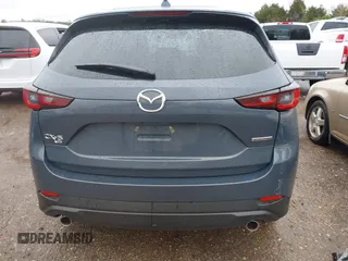 2024 Mazda CX-5 2.5 S Preferred Package with VIN JM3KFBCL0R0523130, listed as a IAAI auction lot 41952992 with 17,699 mi miles. Bid and sale history available at carsss.com. Image 17.