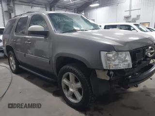 2011 Chevrolet Tahoe LT with VIN 1GNSKBE03BR268246, listed as a IAAI auction lot 41434862 with 250,991 mi miles and . Bid and sale history available at DreamBid. Image 1.