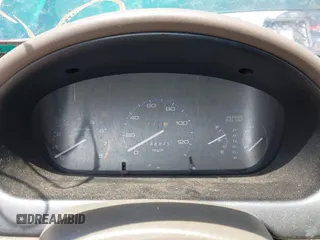 1999 Honda Civic LX z VIN 1HGEJ6672XL044666, wystawiony jako IAAI lot #42343700 z przebiegiem 144 445 mil mil oraz . Historia ofert i sprzedaży dostępna na DreamBid. Obrazek 7.