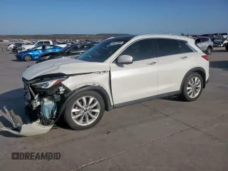 2019 Infiniti QX50 Essential z VIN 3PCAJ5M1XKF106395, wystawiony jako Copart lot #49457805 z przebiegiem 93 888 mil mil oraz Szkoda całkowita • Salvage title. Historia ofert i sprzedaży dostępna na DreamBid. Obrazek 1.