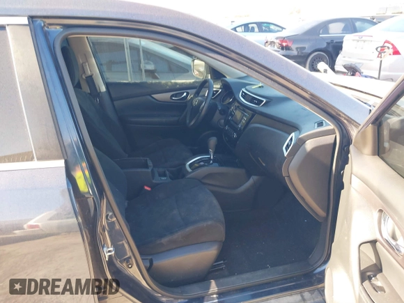 2016 Nissan Rogue SL with VIN 5N1AT2MV4GC893887, listed as a IAAI auction lot 40992682 with 186,792 mi miles and . Bid and sale history available at DreamBid. Image 5.