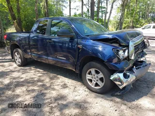 2008 Toyota Tundra with VIN 5TBBV54148S499090, listed as a IAAI auction lot 42402788 with 134,461 mi miles and . Bid and sale history available at DreamBid. Image 1.