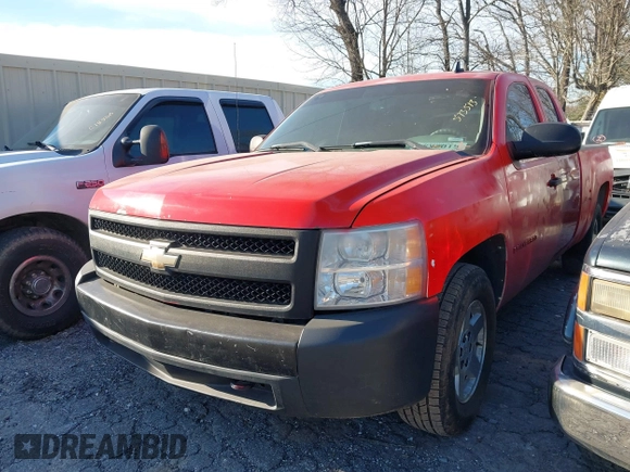 2007 Chevrolet Silverado 1500 LT w/1LT with VIN 2GCEC19C071573513, listed as a IAAI auction lot 41638275 with 110,062 mi miles. Bid and sale history available at carsss.com. Image 17.