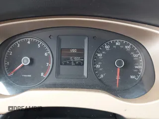 2011 Volkswagen Jetta SEL z VIN 3VWLX7AJ3BM372311, wystawiony jako IAAI lot #41874757 z przebiegiem 151 900 mil mil oraz . Historia ofert i sprzedaży dostępna na DreamBid. Obrazek 7.