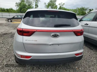 2018 Kia Sportage LX z VIN KNDPMCAC4J7446934, wystawiony jako Copart lot #53712435 z przebiegiem 72 974 mil mil oraz Szkoda całkowita • Salvage title. Historia ofert i sprzedaży dostępna na DreamBid. Obrazek 6.