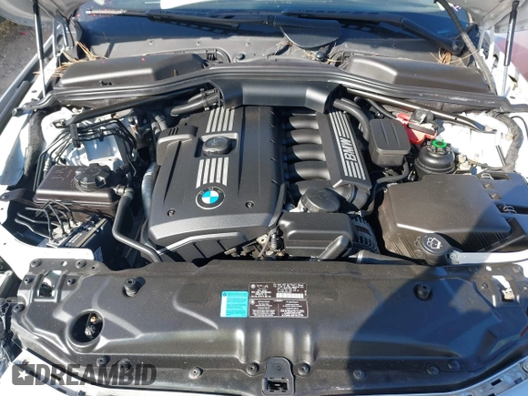 2008 BMW 5 Series 528xi with VIN WBANV13528CZ57466, listed as a IAAI auction lot 41638686 with 152,057 mi miles and . Bid and sale history available at carsss.com. Image 10.