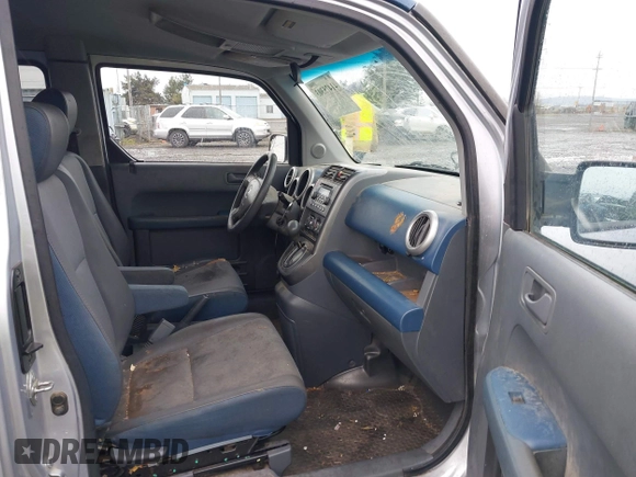 2005 Honda Element EX with VIN 5J6YH28675L033996, listed as a IAAI auction lot 41475303 with 225,282 mi miles and . Bid and sale history available at DreamBid. Image 5.