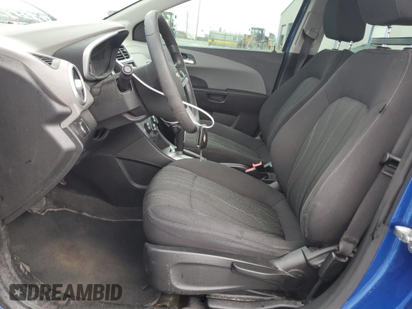 2020 Chevrolet Sonic LT with VIN 1G1JD5SB5L4143407, listed as a Copart auction lot 59686985 with 74,062 mi miles and Salvage title. Bid and sale history available at DreamBid. Image 7.