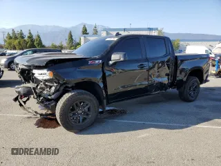 2023 Chevrolet Silverado 1500 LT Trail Boss with VIN 3GCUDFED8PG364449, listed as a Copart auction lot 71685704 with 13,637 mi miles and Salvage Title. Bid and sale history available at DreamBid. Image 1.