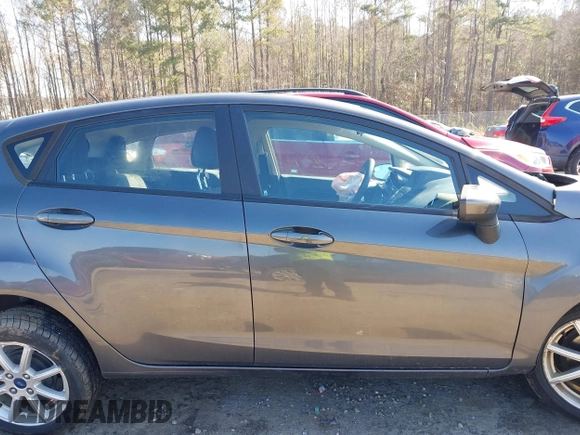 2019 Ford Fiesta SE with VIN 3FADP4EJ1KM105769, listed as a IAAI auction lot 41649748 with 88,647 mi miles. Bid and sale history available at carsss.com. Image 13.