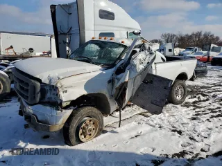 2001 Ford F-350 XL with VIN 1FTSF31L91EB39274, listed as a Copart auction lot 82764964 with 81,117 mi miles and Salvage Title. Bid and sale history available at DreamBid. Image 1.