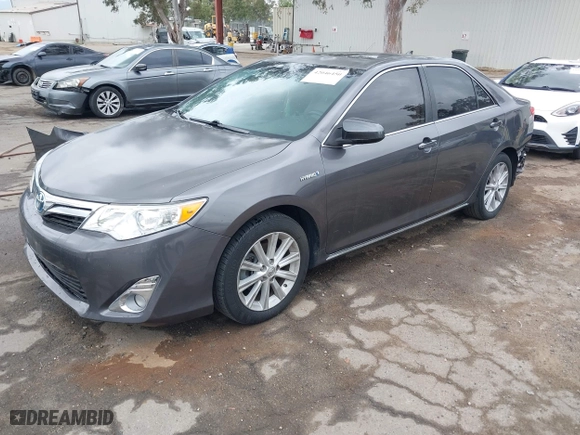 2013 Toyota Camry Hybrid LE with VIN 4T1BD1FK1DU091687, listed as a IAAI auction lot 42046450 with 211,895 mi miles. Bid and sale history available at carsss.com. Image 19.