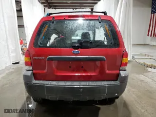 2007 Ford Escape XLS with VIN 1FMYU02Z97KB27598, listed as a Copart auction lot 46576825 with 118,021 mi miles and Salvage Title. Bid and sale history available at carsss.com. Image 6.