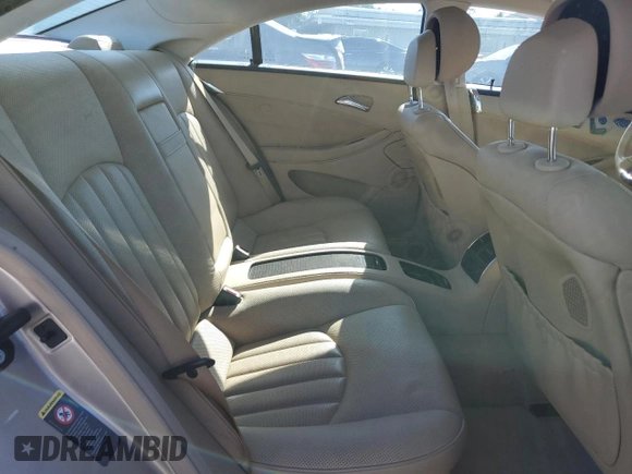 2006 Mercedes-Benz CLS 500 with VIN WDDDJ75X06A037295, listed as a Copart auction lot 77282044 with 171,291 mi miles and Clean Title. Bid and sale history available at DreamBid. Image 10.