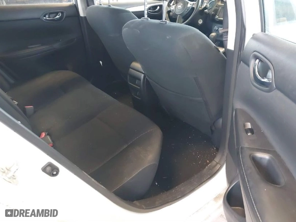 2019 Nissan Sentra S with VIN 3N1AB7AP9KY371589, listed as a IAAI auction lot 41852331 with 101,140 mi miles. Bid and sale history available at carsss.com. Image 8.