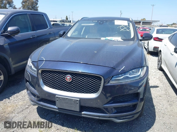 2018 Jaguar F-Pace 30t Portfolio with VIN SADCN2GX4JA284441, listed as a IAAI auction lot 41758867 with 113,302 mi miles and . Bid and sale history available at DreamBid. Image 13.