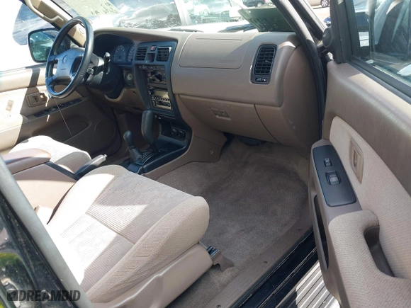 2000 Toyota 4Runner SR5 with VIN JT3HN86R1Y0322493, listed as a IAAI auction lot 41938857 with 121,124 mi miles. Bid and sale history available at carsss.com. Image 5.