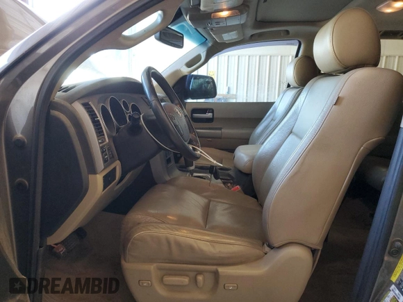 2010 Toyota Sequoia Ltd with VIN 5TDKY5G13AS030301, listed as a Copart auction lot 82901714 with 240,862 mi miles and Clean Title. Bid and sale history available at carsss.com. Image 7.