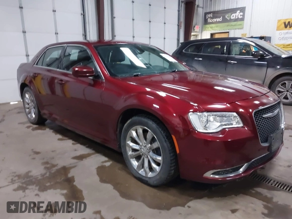 2015 Chrysler 300 Limited with VIN 2C3CCARGXFH892146, listed as a IAAI auction lot 41675840 with 60,527 mi miles. Bid and sale history available at carsss.com. Image 1.