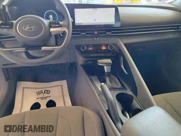 2024 Hyundai Elantra SEL with VIN KMHLM4DG9RU648650, listed as a IAAI auction lot 42853007 with 29,591 mi miles and . Bid and sale history available at DreamBid. Image 6.