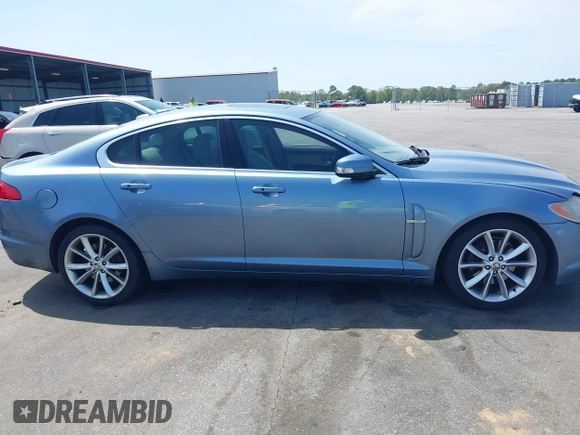 2009 Jaguar XF Premium Luxury with VIN SAJWA06B39HR06031, listed as a IAAI auction lot 41915119 with Not Provided miles and . Bid and sale history available at DreamBid. Image 13.