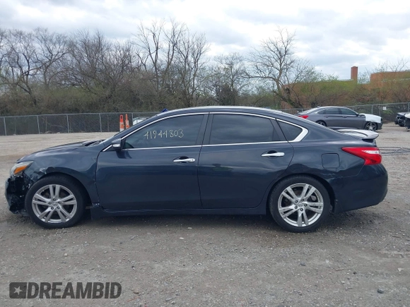 2016 Nissan Altima SR with VIN 1N4BL3AP5GC279974, listed as a IAAI auction lot 41944803 with 133,440 mi miles and . Bid and sale history available at carsss.com. Image 14.