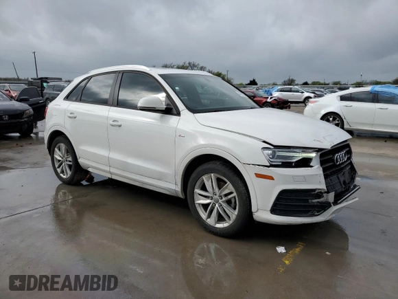 2018 Audi Q3 Premium with VIN WA1BCCFS4JR026926, listed as a Copart auction lot 44928323 with 61,118 mi miles. Bid and sale history available at carsss.com. Image 4.