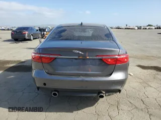 2016 Jaguar XF 35t Prestige with VIN SAJBE4BV8GCY13204, listed as a Copart auction lot 54402355 with 59,030 mi miles and Salvage Title. Bid and sale history available at carsss.com. Image 6.