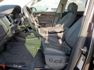 2019 Audi Q5 Premium Plus with VIN WA1BNAFY7K2052658, listed as a Copart auction lot 54954325 with 19,591 mi miles and Salvage title. Bid and sale history available at DreamBid. Image 7.