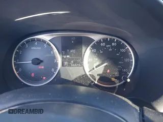 2022 Nissan Kicks S z VIN 3N1CP5BV8NL515288, wystawiony jako IAAI lot #41691806 z przebiegiem 66 626 mil mil oraz . Historia ofert i sprzedaży dostępna na DreamBid. Obrazek 7.