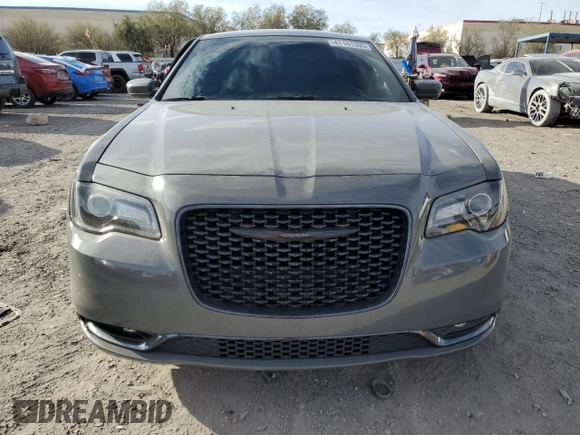 2019 Chrysler 300 with VIN 2C3CCAGG2KH539686, listed as a Copart auction lot 47141305 with 101,607 mi miles and Salvage Title. Bid and sale history available at carsss.com. Image 5.