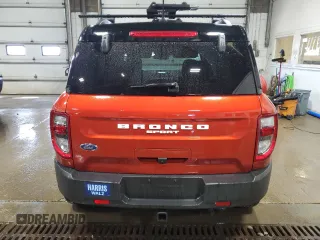 2022 Ford Bronco Sport Outer Banks with VIN 3FMCR9C65NRD98431, listed as a Copart auction lot 61596305 with 21,444 mi miles and Salvage title. Bid and sale history available at DreamBid. Image 6.