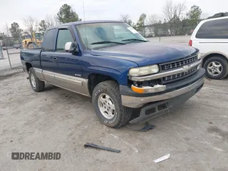 1999 Chevrolet Silverado 1500 LS with VIN 2GCEK19T4X1239505, listed as a IAAI auction lot 41660499 with 259,048 mi miles. Bid and sale history available at carsss.com. Image 1.