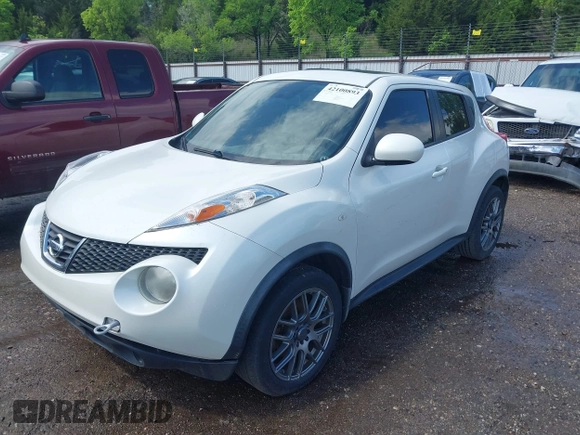 2013 Nissan Juke S with VIN JN8AF5MR4DT210456, listed as a IAAI auction lot 42100893 with 200,380 mi miles. Bid and sale history available at carsss.com. Image 2.