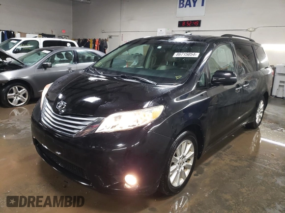 2011 Toyota Sienna XLE z VIN 5TDDK3DC6BS001431, wystawiony jako Copart lot #86715054 z przebiegiem 193 640 mil mil oraz Szkoda całkowita • Salvage title. Historia ofert i sprzedaży dostępna na DreamBid. Obrazek 1.